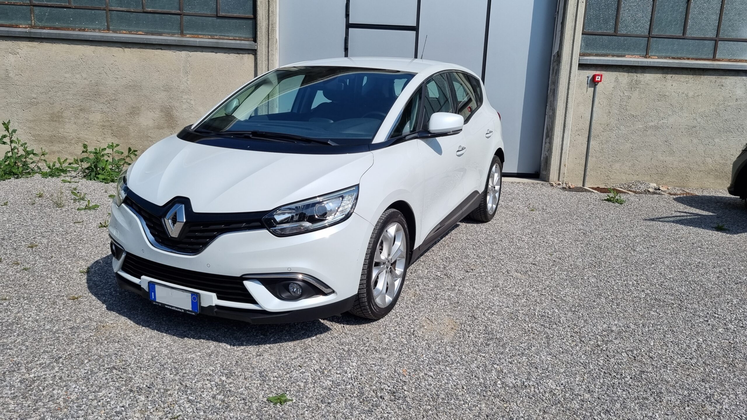 Renault scenic 1.5 dCi zen edc